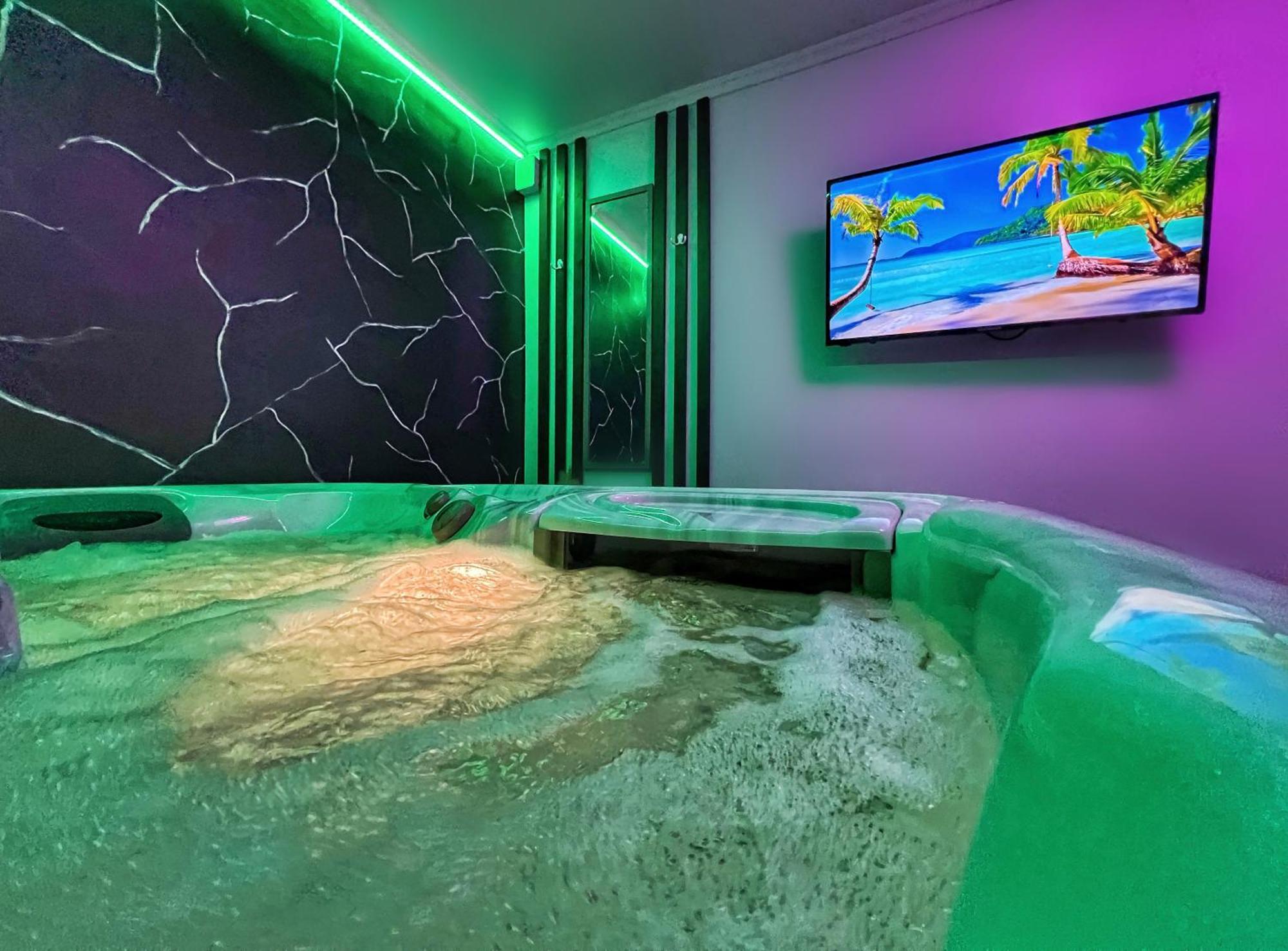 Luxor - Jacuzzi&Cozy Apartments Sibiu Exterior foto